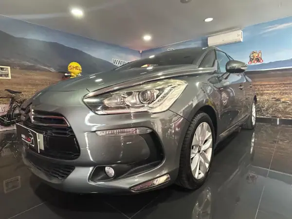 Citroën DS5 2013 2.0 HDi Hybrid4 Sport Chic CMP6