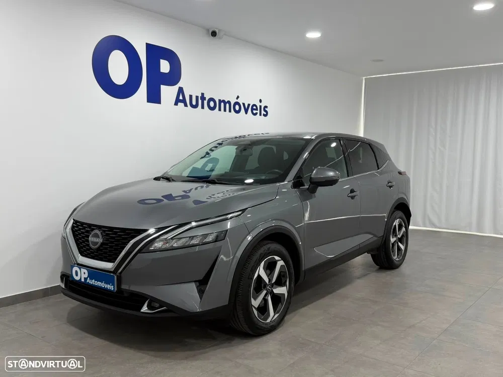 Nissan Qashqai 1.3 DIG-T N-Connecta LED Xtronic