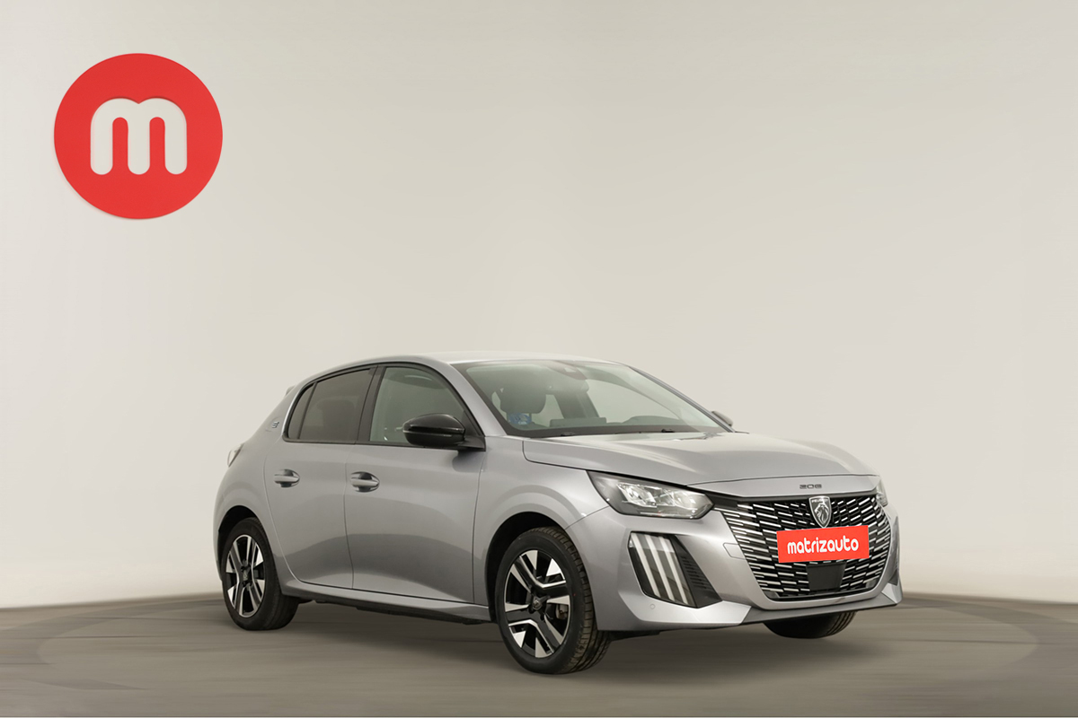Peugeot E-208