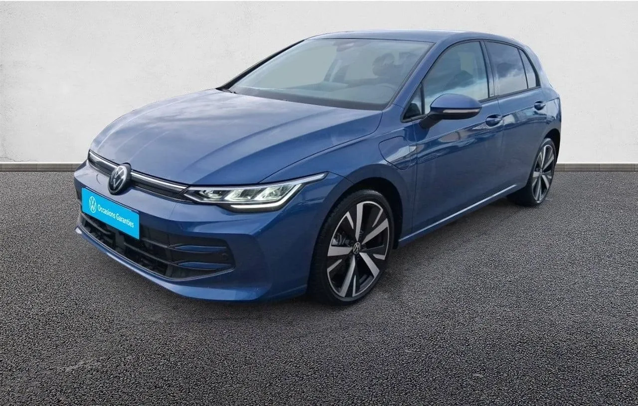 VOLKSWAGEN GOLF 1.5 eHybrid 204 DSG6 VW Edition