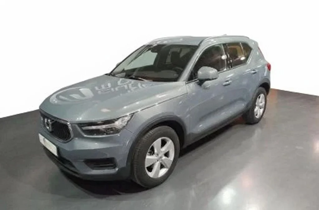 VOLVO XC40 XC40 T2 Essential
