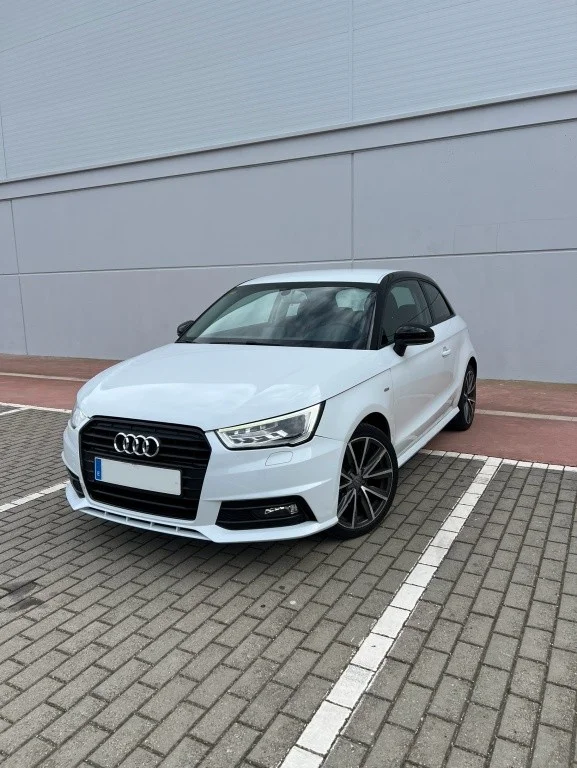 AUDI A1 A1 1.0 TFSI Adrenalin