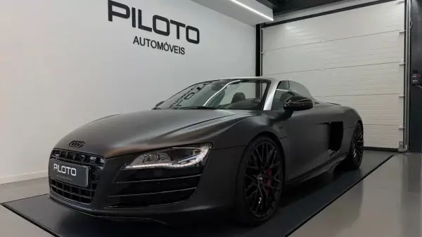Audi R8 Spyder 2012 5.2 FSI V10 quattro R tronic
