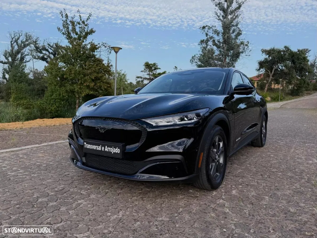 Ford Mustang Mach-E 75.7 kWh Premium AWD