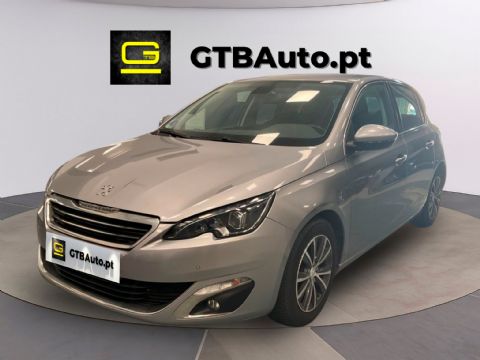 Peugeot 308 1.2 PureTech Allure - Usado para venda em Matosinhos, Porto