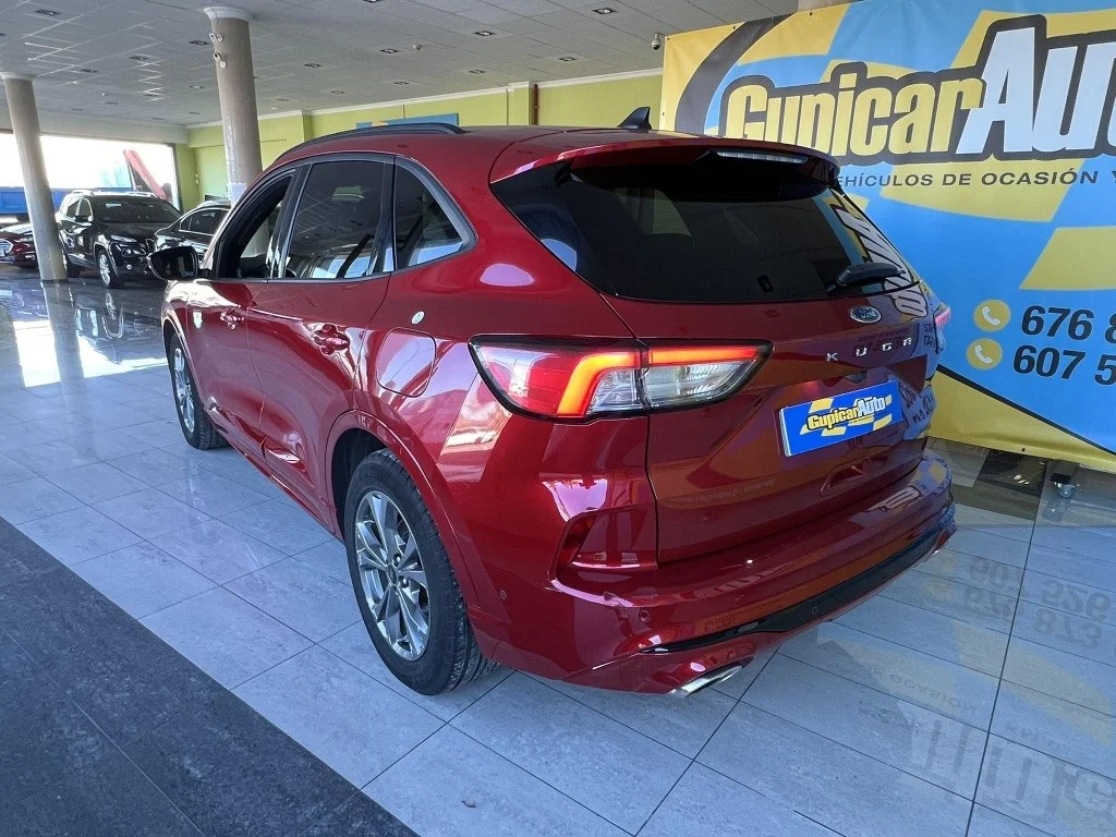 FORD Kuga Kuga 2.0 EcoBlue ST-Line FWD 120 Aut.
