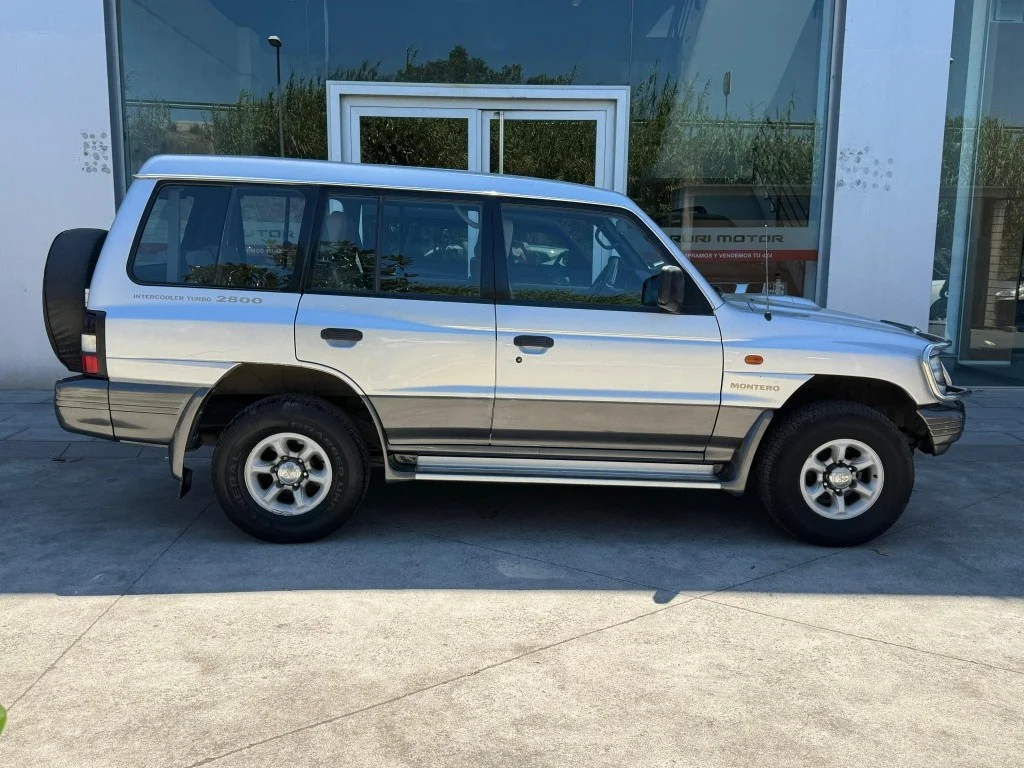 MITSUBISHI Montero Montero Largo 2.8 Tdi GLS Select
