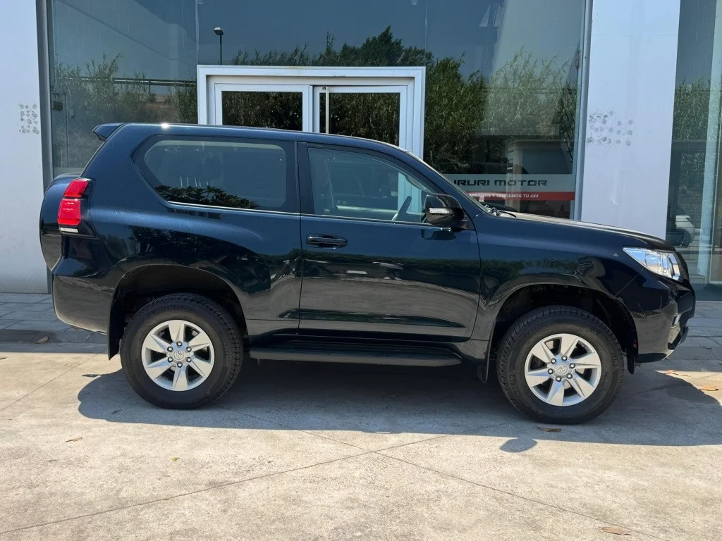 TOYOTA Land Cruiser Land Cruiser D-4D VX Aut.