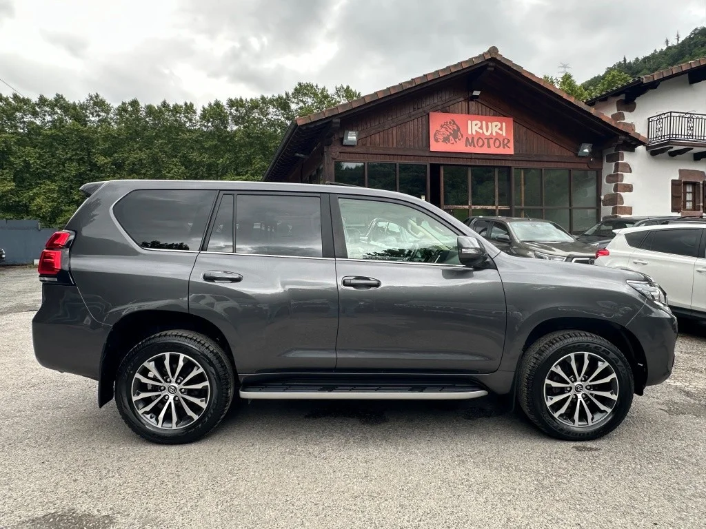 TOYOTA Land Cruiser Land Cruiser D-4D VXL Aut.