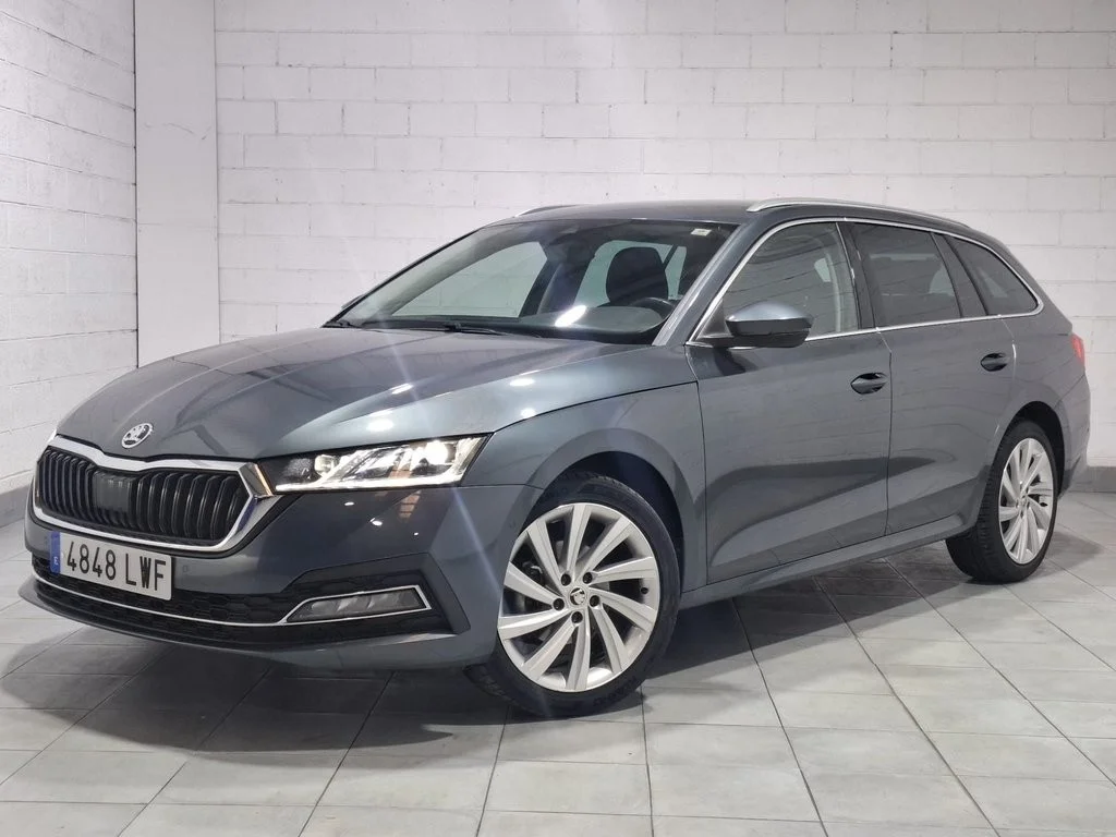 SKODA Octavia Octavia 2.0TDI Selection DSG 110kW