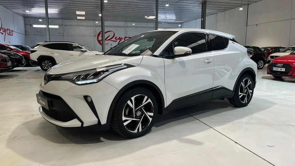 TOYOTA C-HR C-HR 125H Advance