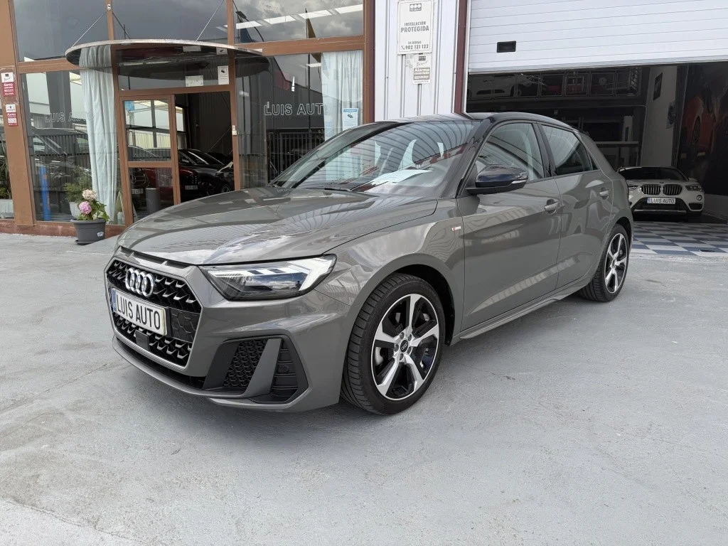 AUDI A1 A1 Sportback 30 TFSI Adrenalin Black edition 85kW