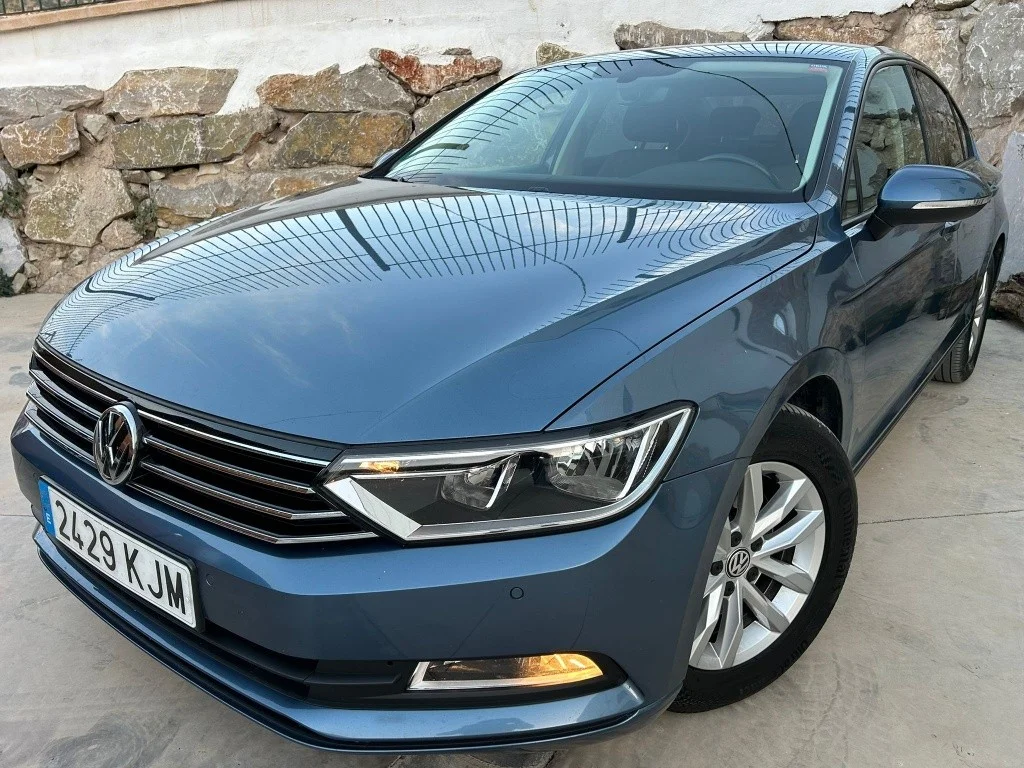 VOLKSWAGEN Passat Passat 1.6TDI Advance 88kW