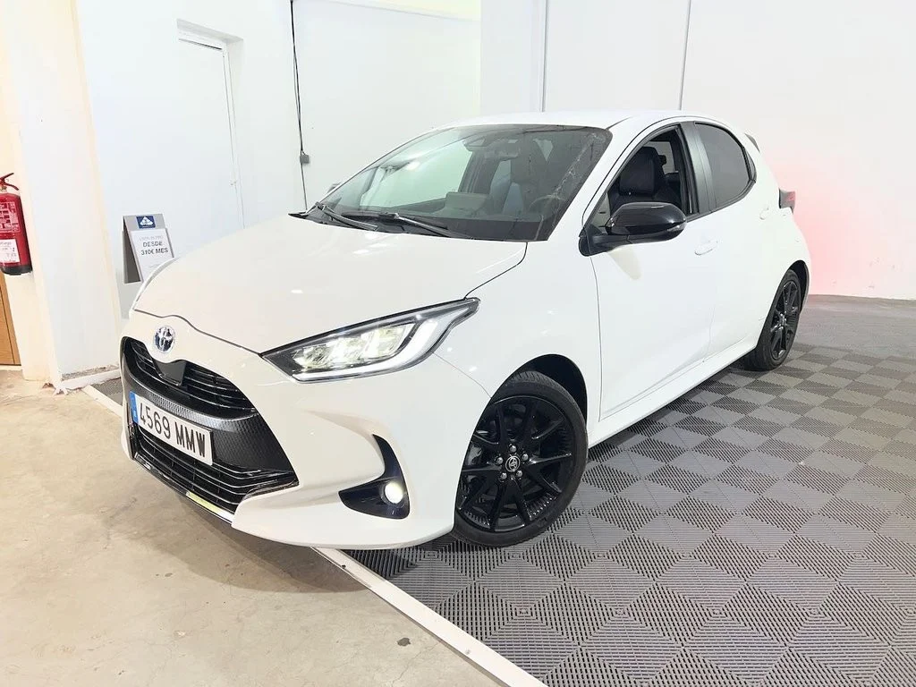 TOYOTA Yaris Yaris 120H 1.5 Active Plus