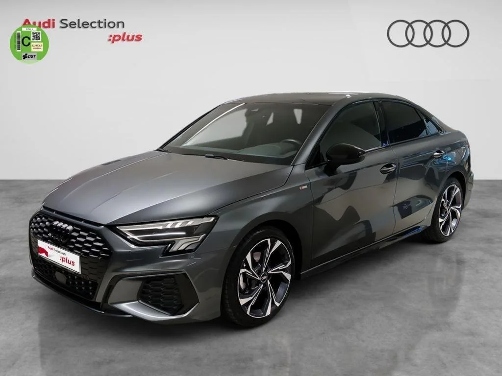 AUDI A3 A3 Sedán TDI S line S tronic 110kW