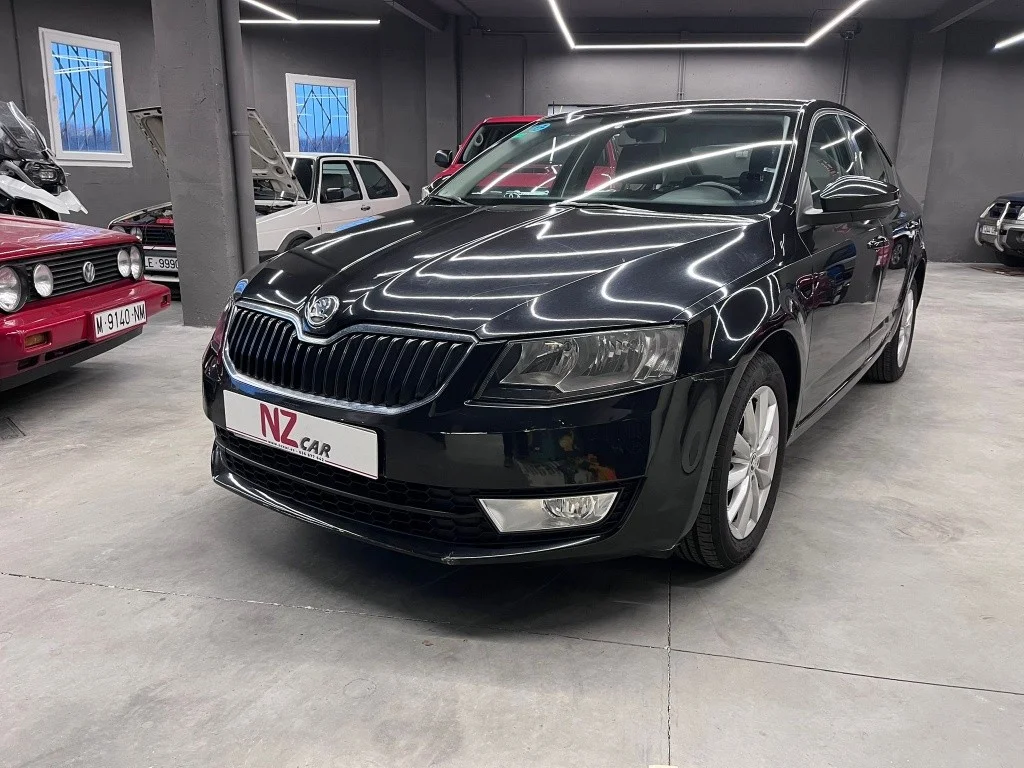 SKODA Octavia Octavia 1.4TSI Ambition DSG 140