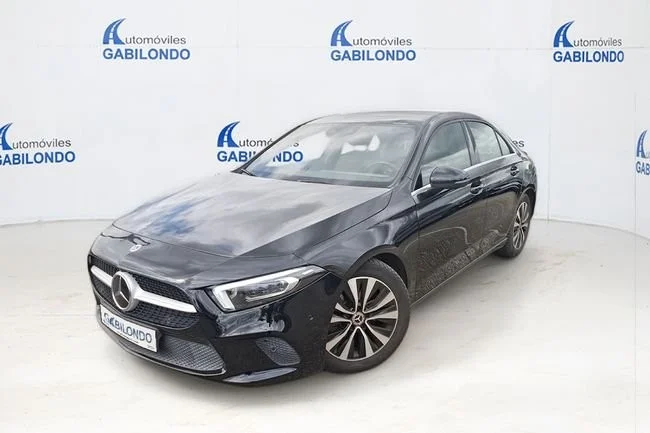MERCEDES-BENZ Clase A Sedán A 180