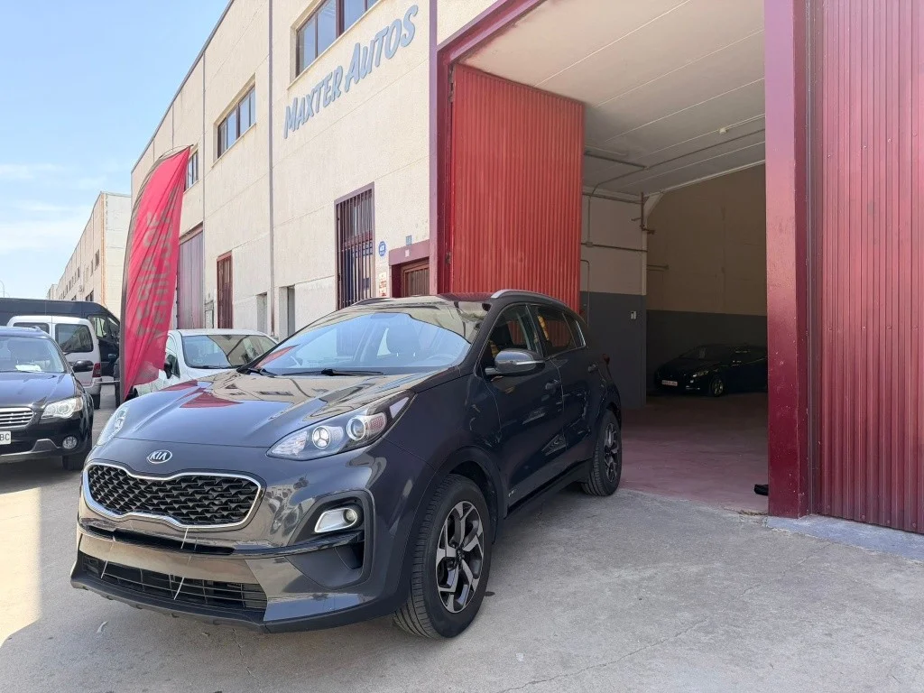 KIA Sportage Sportage 1.6 MHEV Business 4x4 136