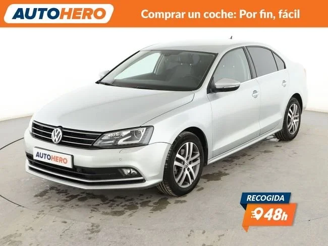 VOLKSWAGEN Jetta 2.0 TDI Sport BlueMotion