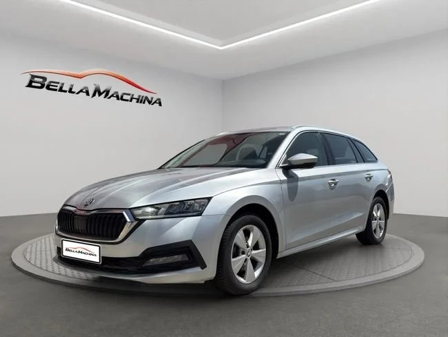 SKODA Octavia Octavia Combi 2.0TDI Ambition DSG 110kW