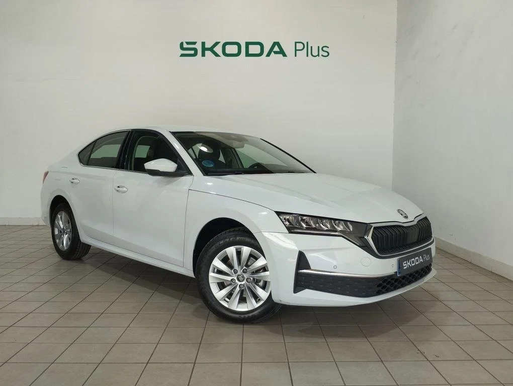 SKODA Octavia Octavia 1.5 TSI MHEV Selection DSG7 110kW