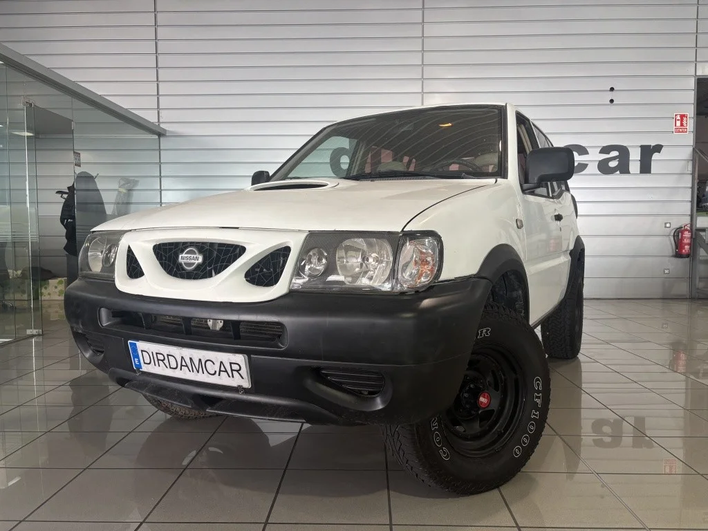 NISSAN Terrano Terrano 2.7 TDi Comfort