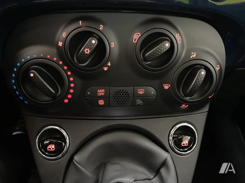 FIAT 500 500 1.0 Hybrid Dolcevita 52kW