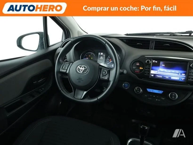 TOYOTA Yaris Yaris Hybrid 1.5 Active