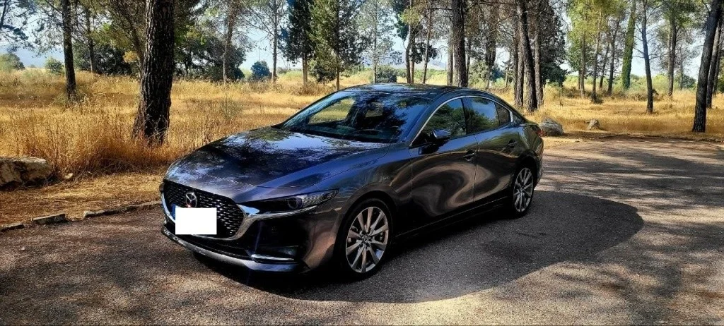 MAZDA Mazda3 Mazda3 Sedán 2.0 e-Skyactiv-X Zenith Safety 137kW