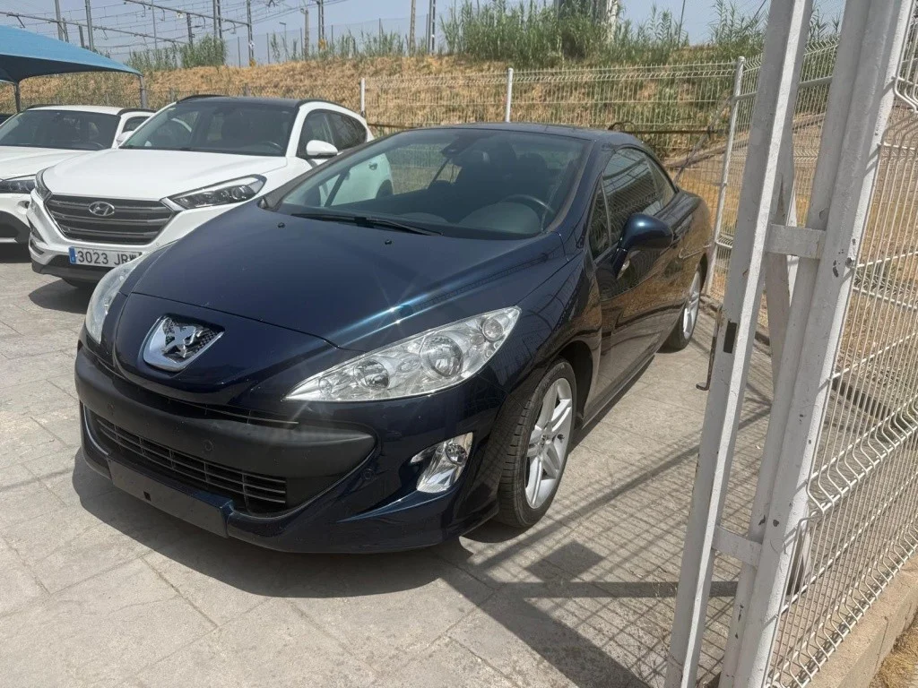 PEUGEOT 308 308 CC 1.6HDI Sport