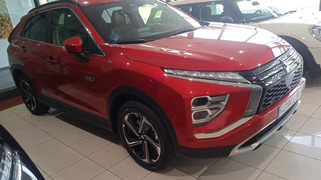 MITSUBISHI Eclipse Cross Eclipse Cross PHEV Kaiteki 4WD