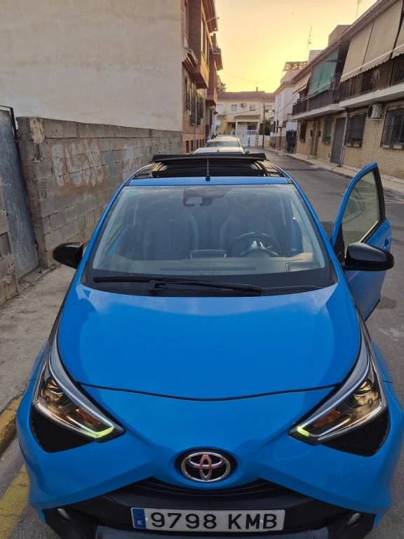 TOYOTA Aygo Aygo 70 x-wave