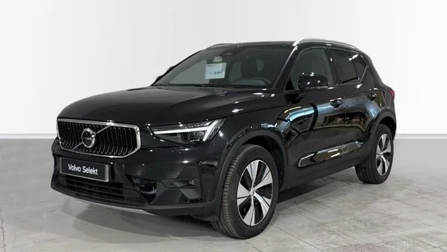 VOLVO XC40 Core, B3 Mild Hybrid, Gasolina