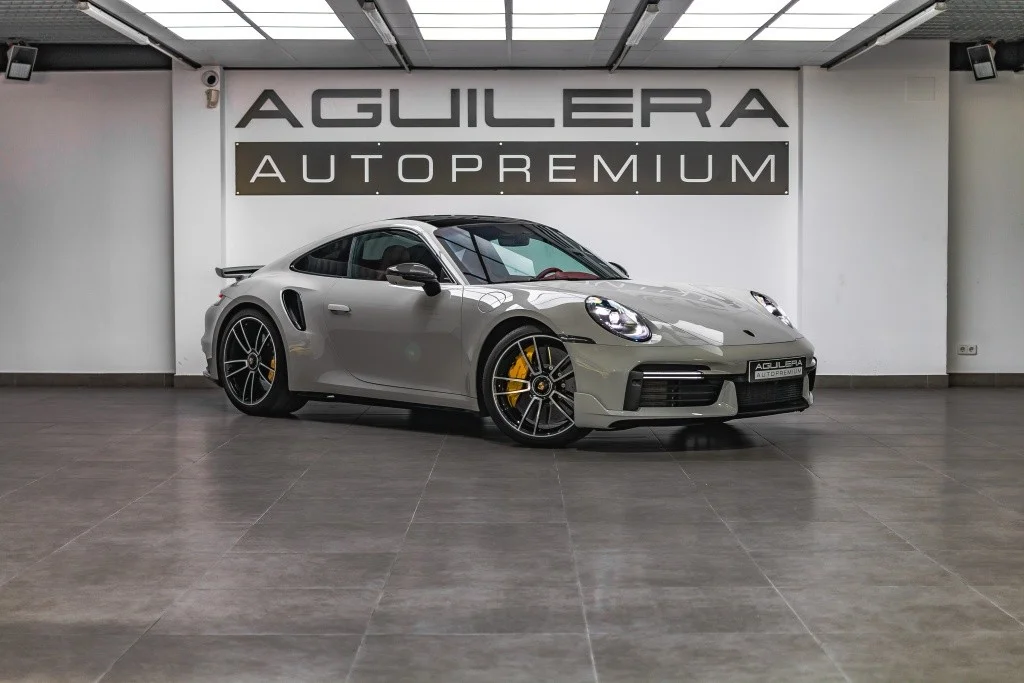 PORSCHE 911 911 Turbo S Coupé PDK