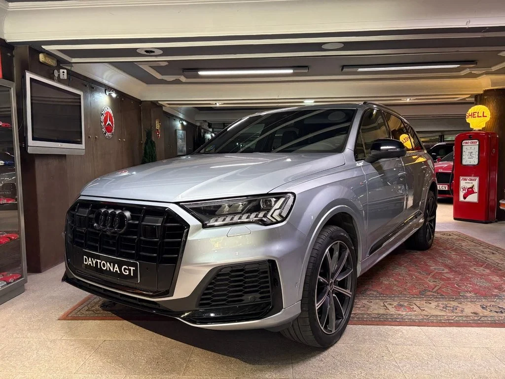 AUDI Q7 Black line plus 50 TDI 210kWq. tip.