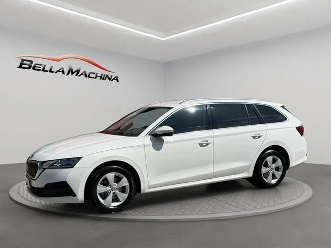 SKODA Octavia Octavia Combi 2.0TDI Ambition DSG 110kW