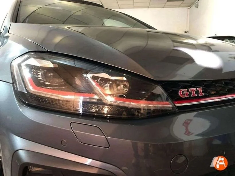 VOLKSWAGEN Golf Golf 2.0 TSI GTI Performance 180kW