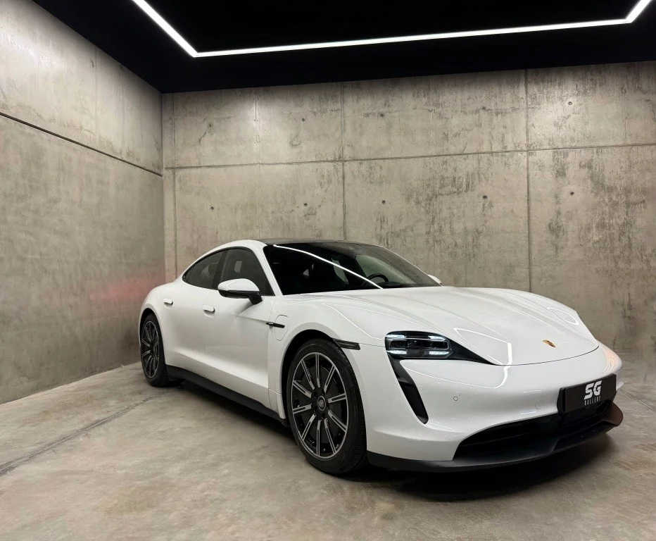 PORSCHE Taycan Taycan