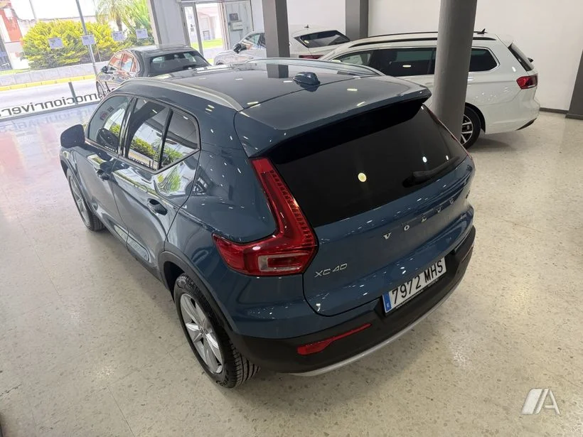VOLVO XC40 XC40 B3 Core Dark Aut.