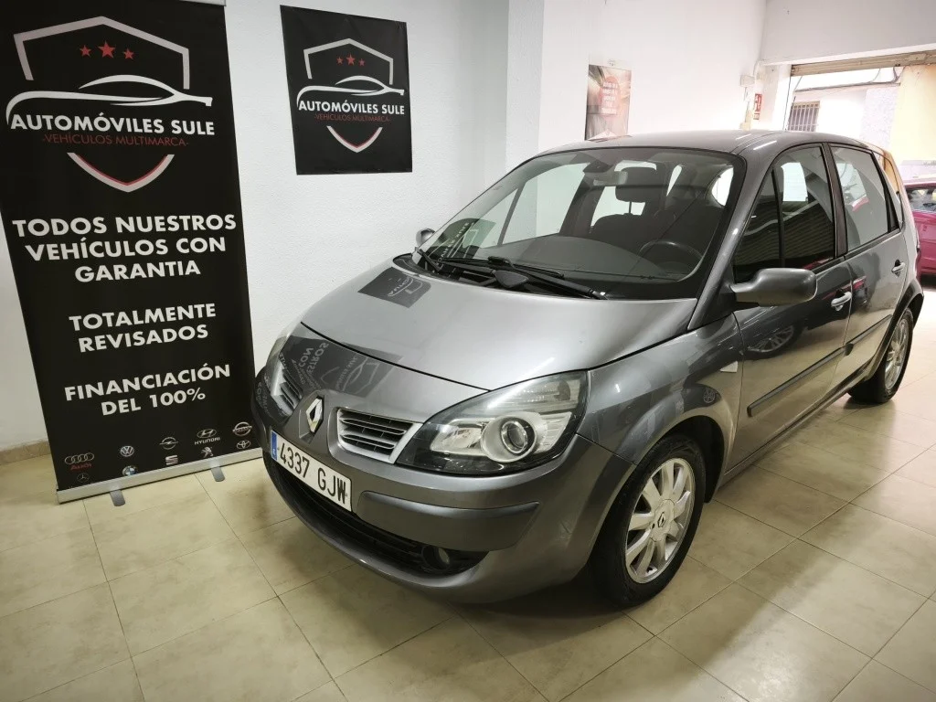 RENAULT Scénic Scénic 1.6 Dynamique