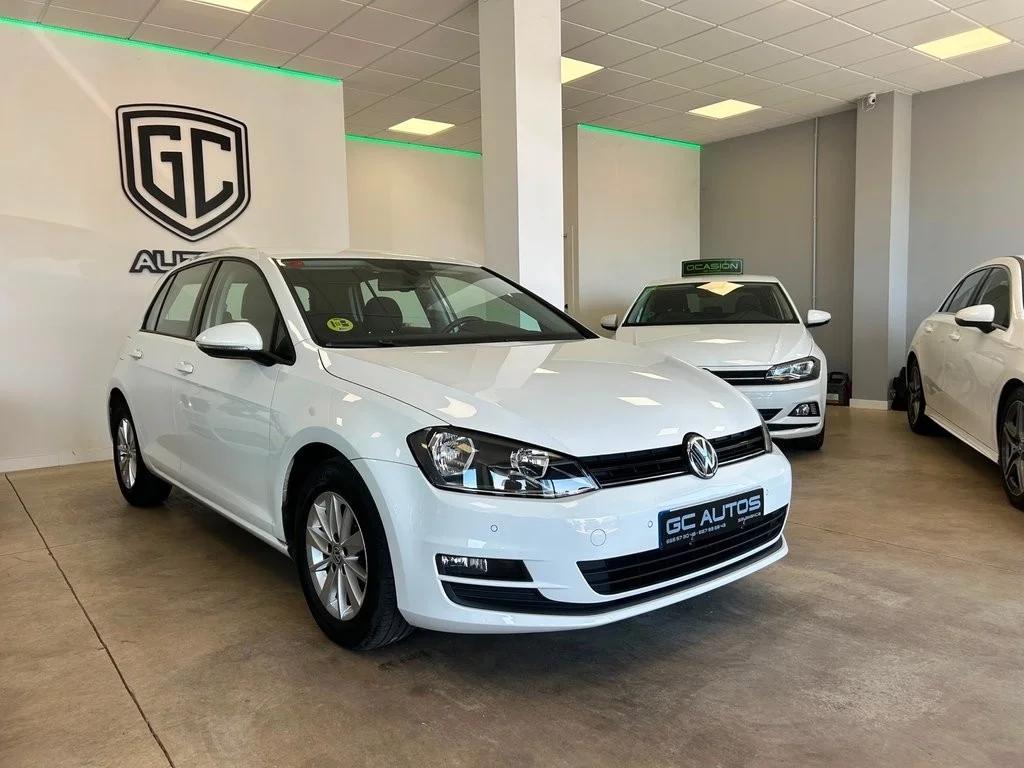 VOLKSWAGEN Golf Volkswagen Bluemotion 1.6 TDI 110cv