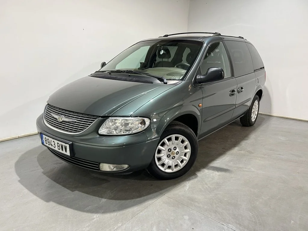 CHRYSLER Voyager Voyager 2.4i SE Aut.
