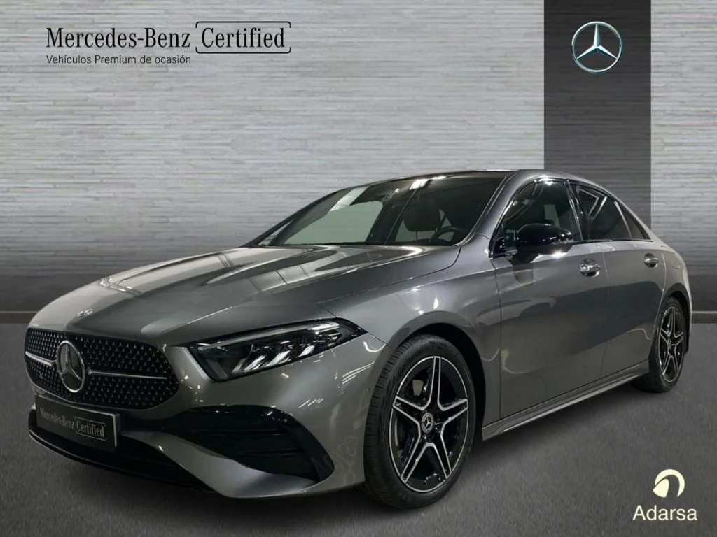 MERCEDES-BENZ Clase A CLASE A SEDÁN A 200 Sedán AMG Line (EURO 6e)