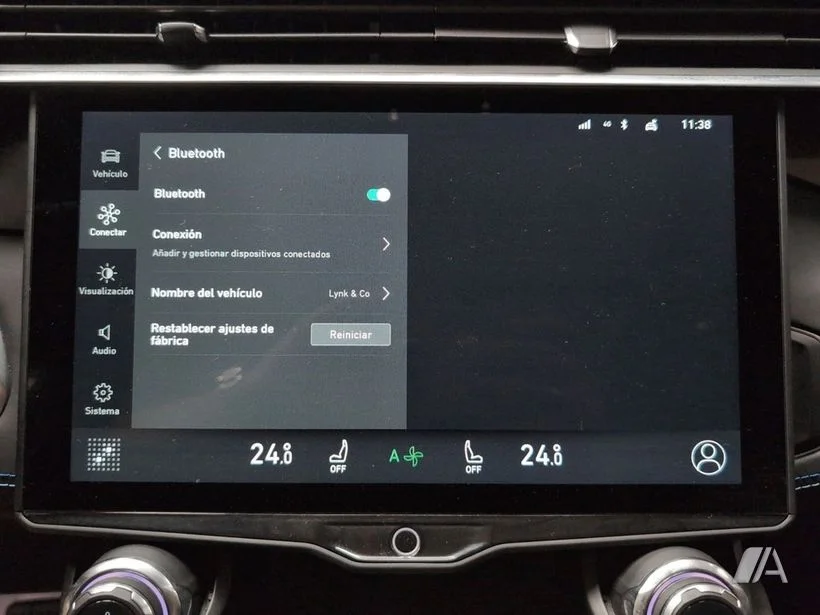 LYNK & CO 01 01 1.5T PHEV