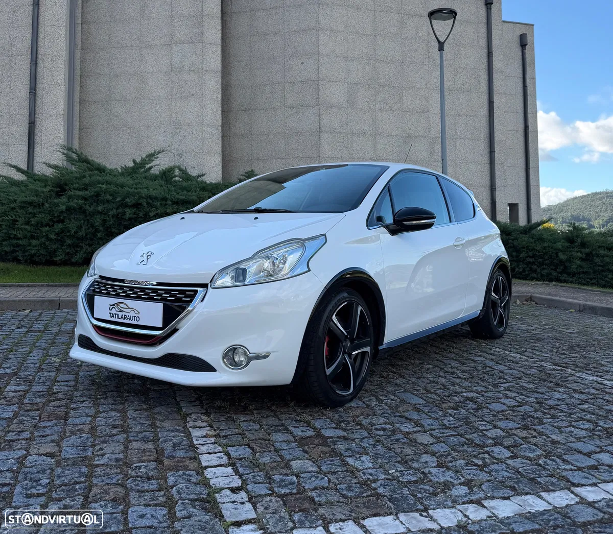 Peugeot 208 GTI 200 THP