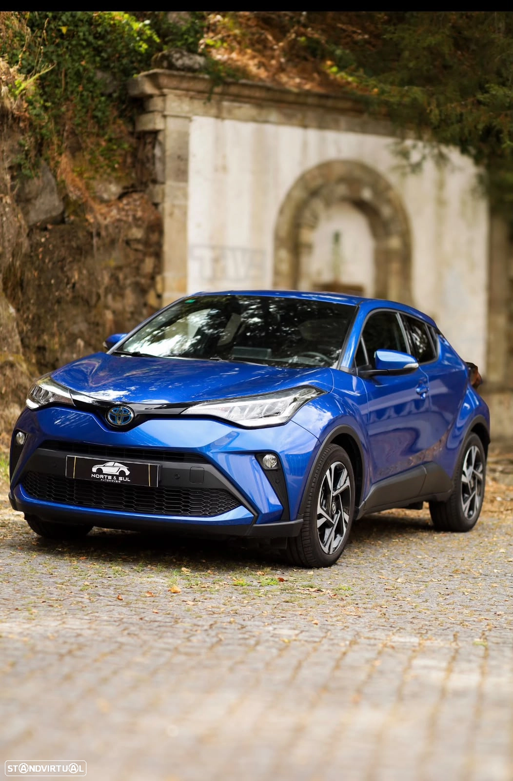 Toyota C-HR 1.8 HSD Neon Lime