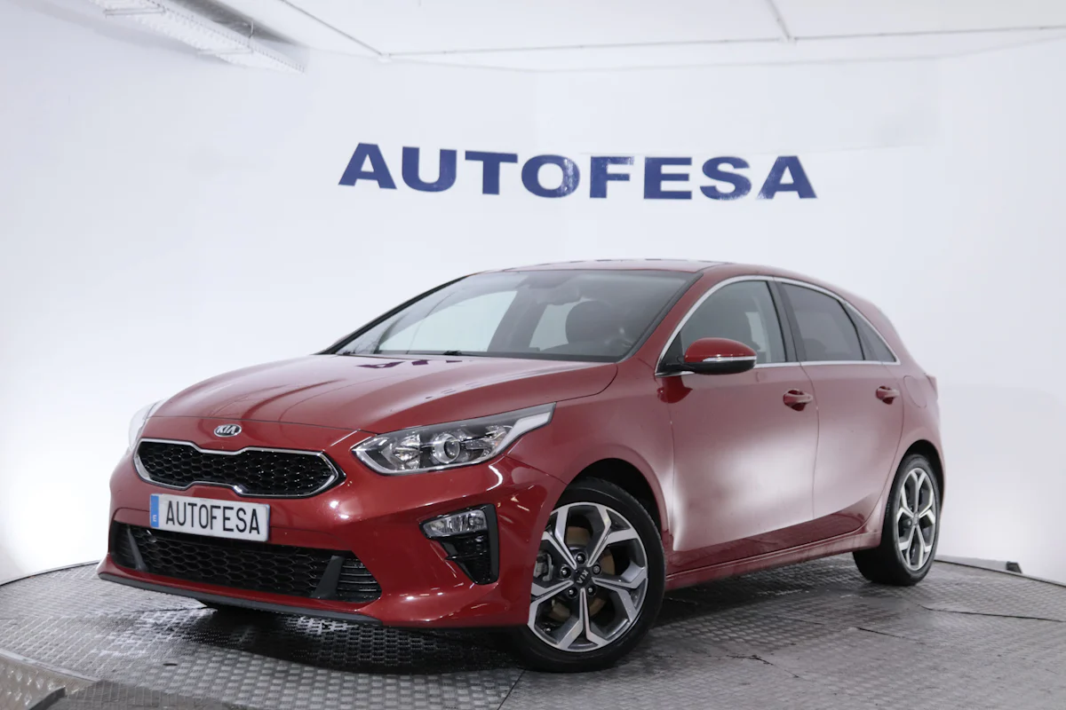 Kia Ceed 1.6 CRDI 115CV GT LINE AUTO 5P # NAVY,CAMARA TRASERA,