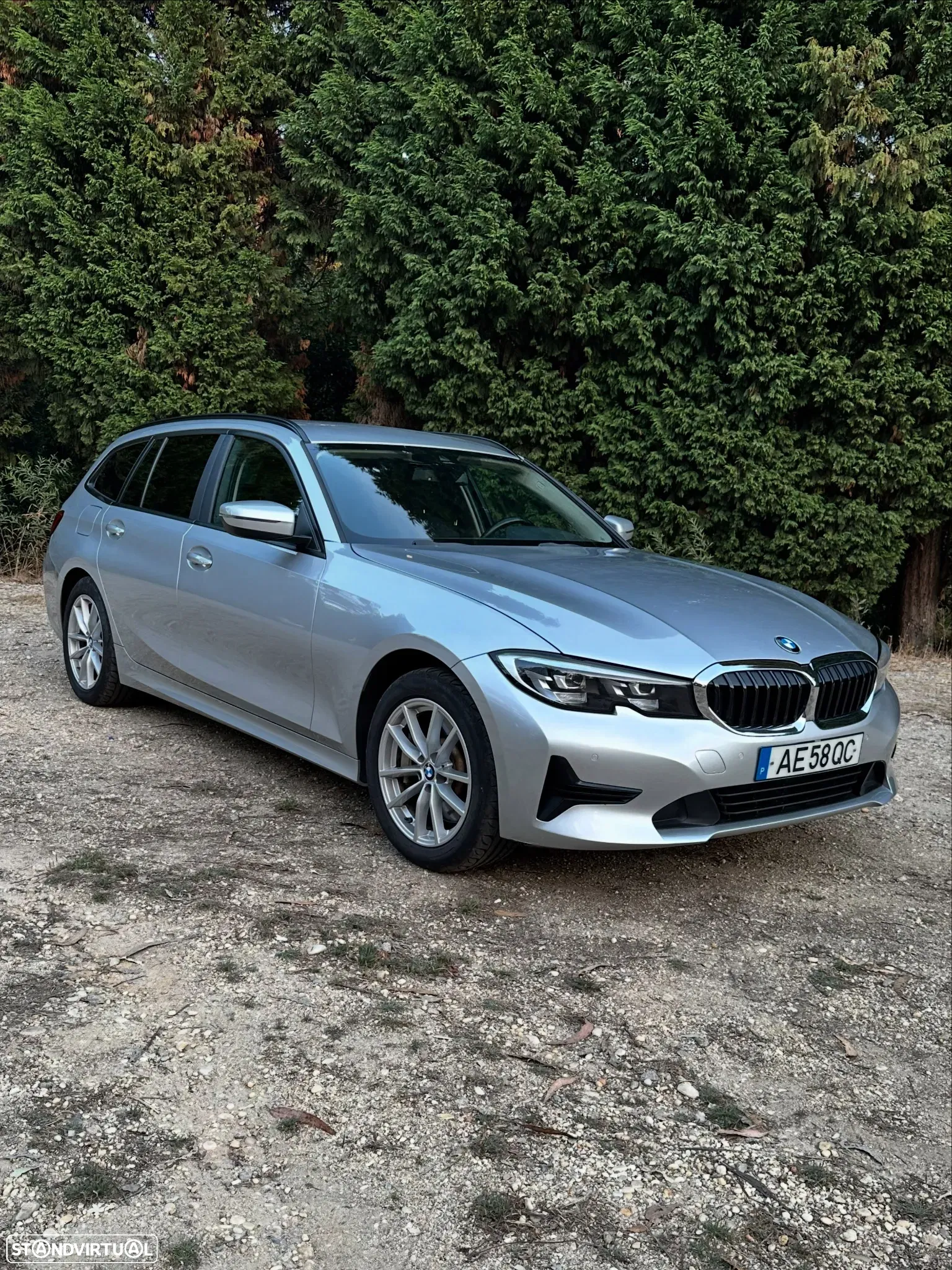 BMW 330 e Line Sport Auto