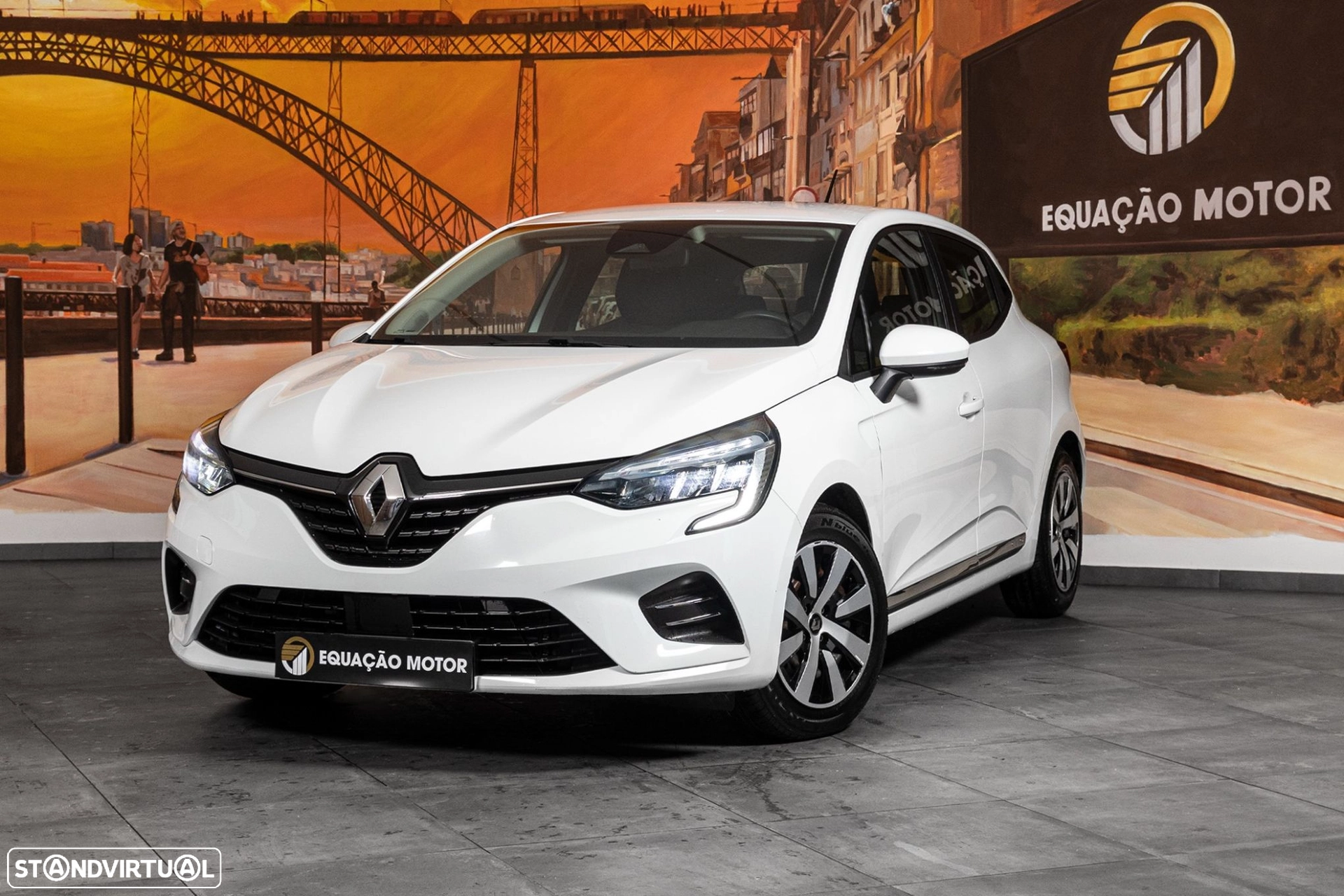 Renault Clio 1.6 E-Tech Intens