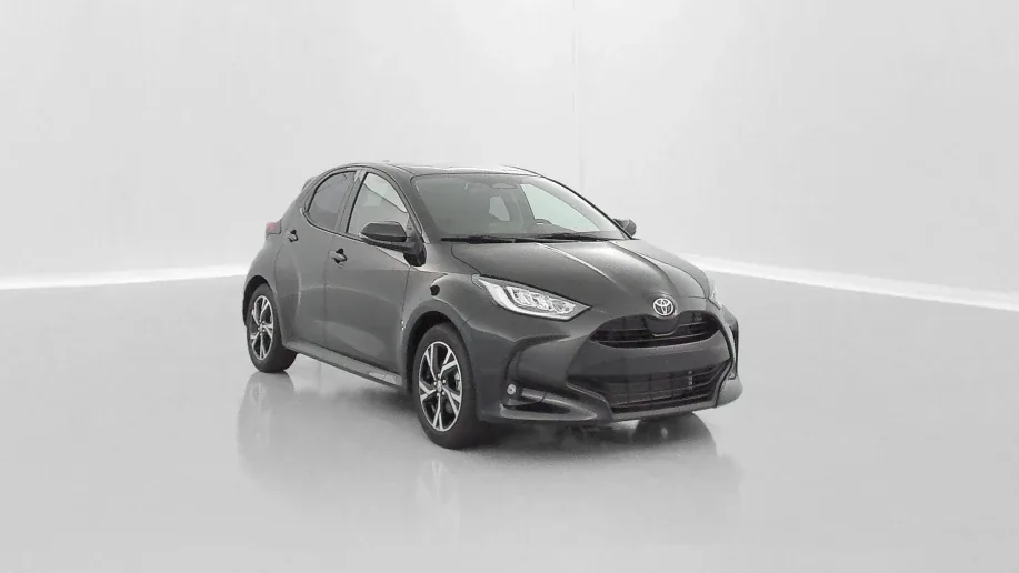 Toyota Yaris YARIS IV Hybride 116h Design e-CVT Zéro km immatriculé